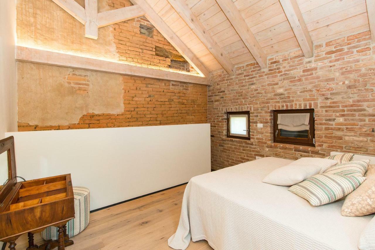 Presso Cascina La Melagrana Apartment