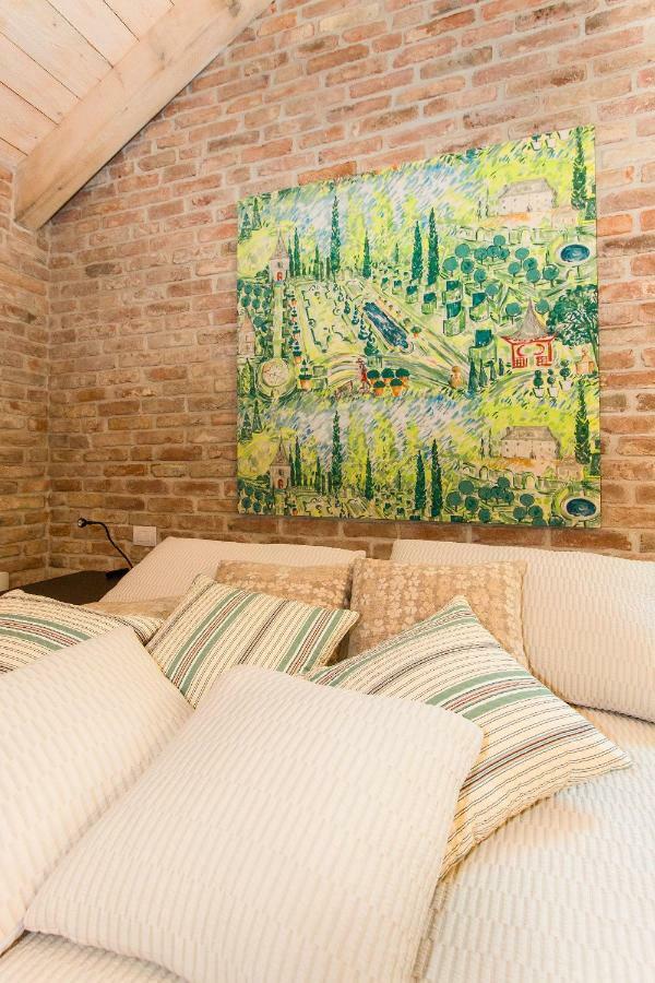 Presso Cascina La Melagrana * Costigliole d'Asti